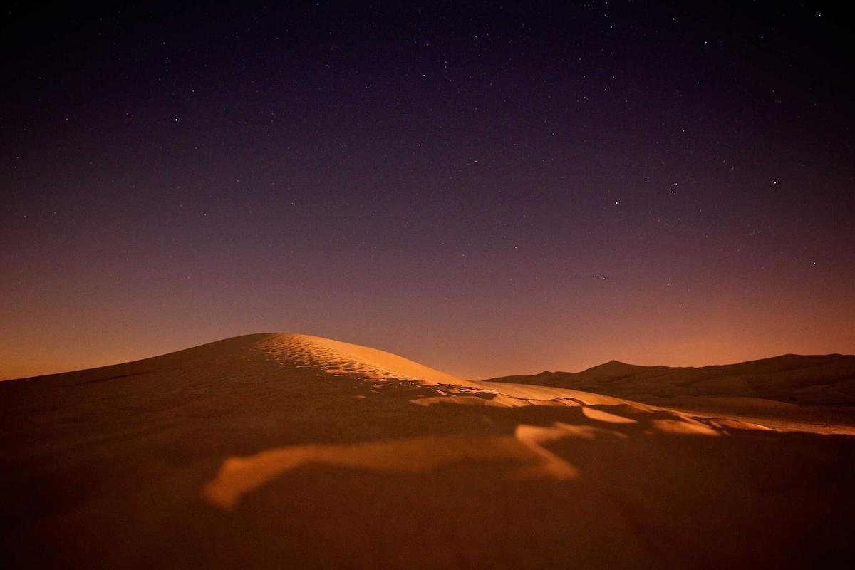 قوة الابتكار الصامت: كيف تغير التفاصيل الصغيرة يومياتنا في الشارع العربي والمصري؟